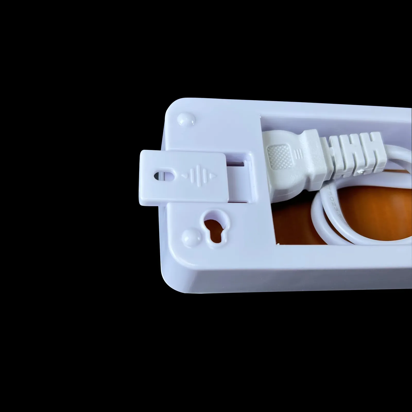 CT602 rechargeable LED emergency light feature image 2
